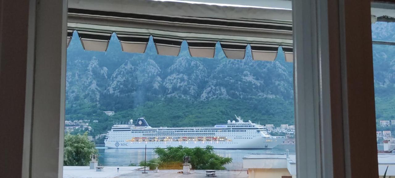 Apartment Oaza Kotor Exteriör bild