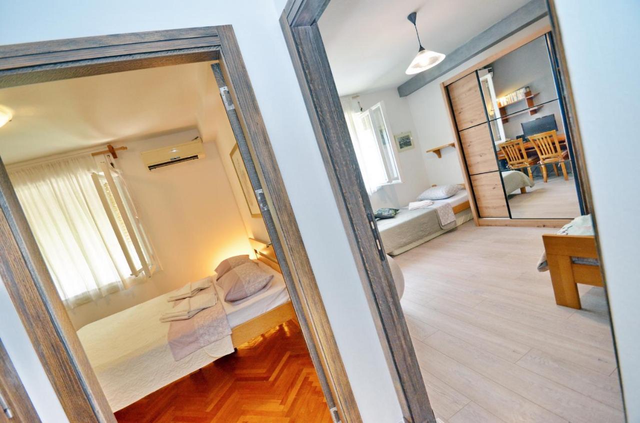 Apartment Oaza Kotor Exteriör bild