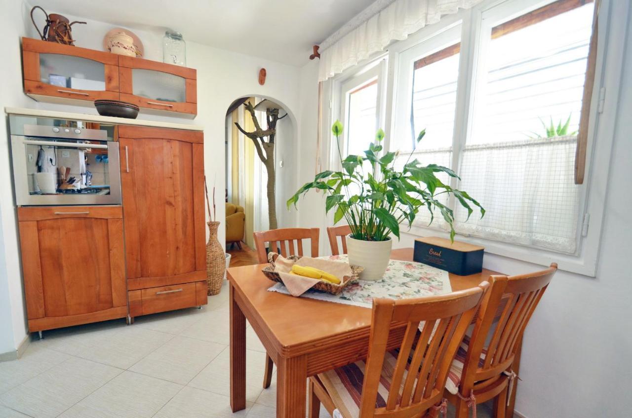 Apartment Oaza Kotor Exteriör bild